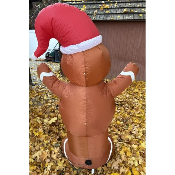 Christmas Gingerbread man Christmas Inflatable Decor Inflatable 5.5 ft - Picture 4 of 6